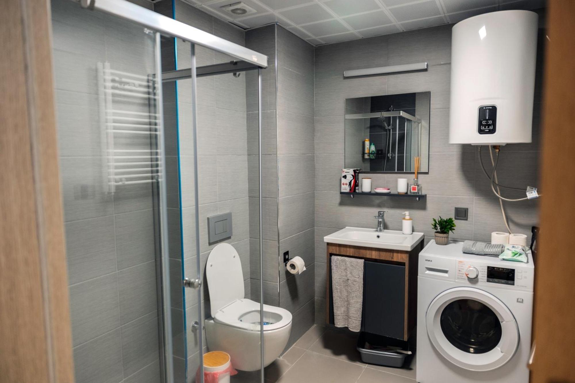33Rd Floor Twin Apartments In Cevahir Sky City Complex With Pool, Spa, Fitness And Parking Included In Price Skopje Extérieur photo